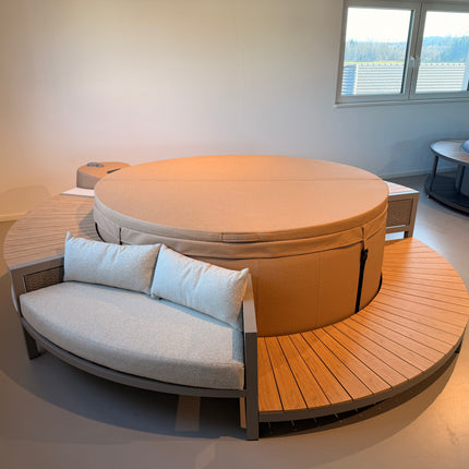 Soft Spa Hong Kong Umrandung mit Pool