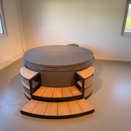 Soft Spa New Port Stepper vorne